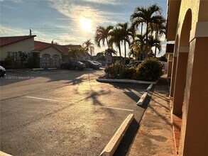 7191 W 24th Ave in Hialeah, FL - Building Photo - Building Photo