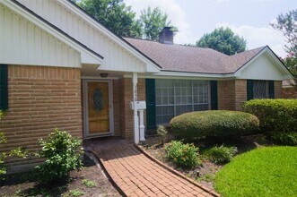 1030 Montour Dr in Houston, TX - Building Photo - Building Photo