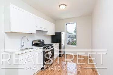1220 Nostrand Ave in Brooklyn, NY - Building Photo