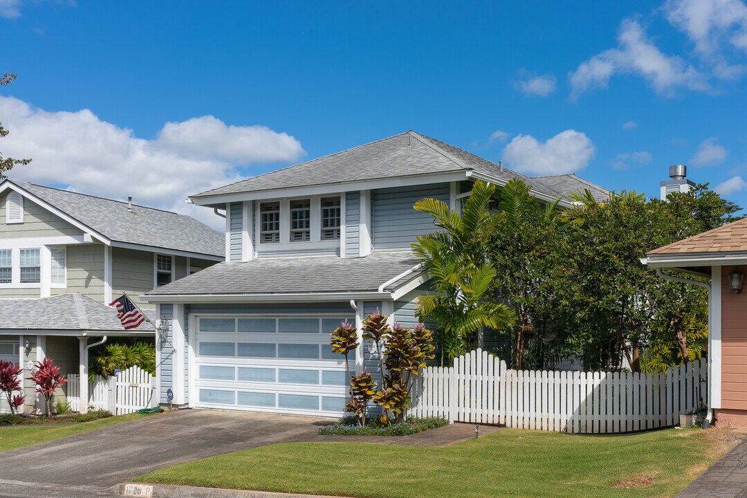 Heights at Wailuna - 3 in Pearl City, HI - Building Photo