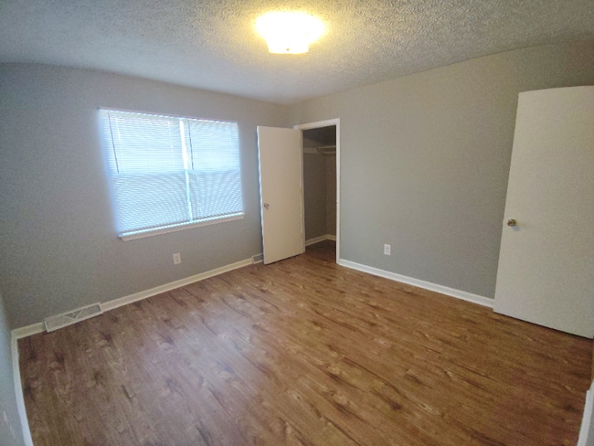 property at 36 Duiguid Dr