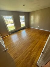 7 Lawrence Ave in Monticello, NY - Building Photo - Building Photo