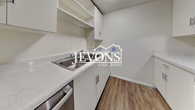 2414 N St NE in Auburn, WA - Building Photo - Building Photo