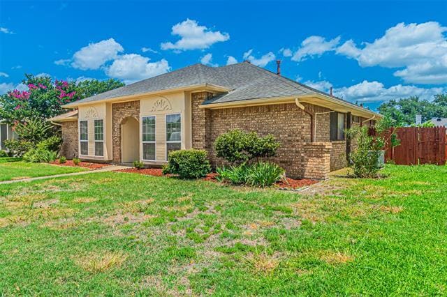 2435 Old Mill Rd in Dallas, TX - Building Photo - Building Photo