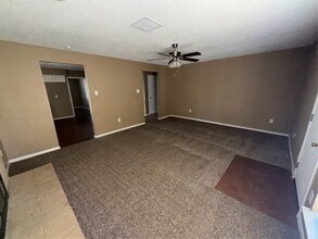 17323 Glenhew Rd in Humble, TX - Building Photo - Building Photo