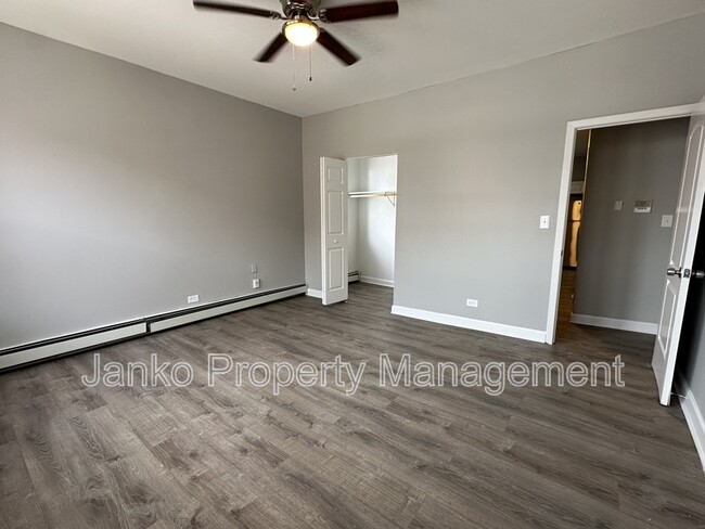 52 N Parkside Ave in Chicago, IL - Building Photo - Building Photo