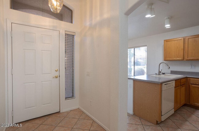 property at 1452 W Blue Ridge Way