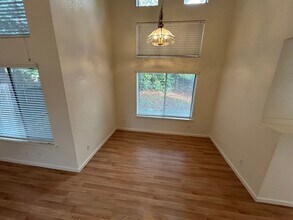 9491 Little Rapids Way in Elk Grove, CA - Building Photo - Building Photo