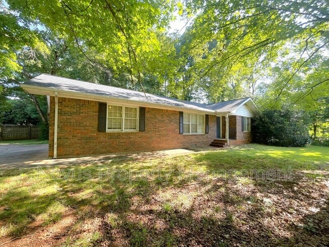 809 Beulah Church Rd in Carrollton, GA - Building Photo - Building Photo