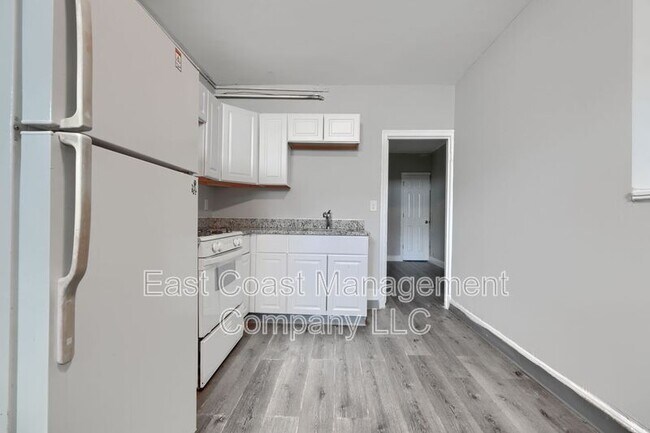 1314 N Kenwood Ave in Baltimore, MD - Building Photo - Building Photo