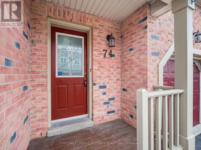 7190-7190 Atwood Ln in Mississauga, ON - Building Photo - Building Photo