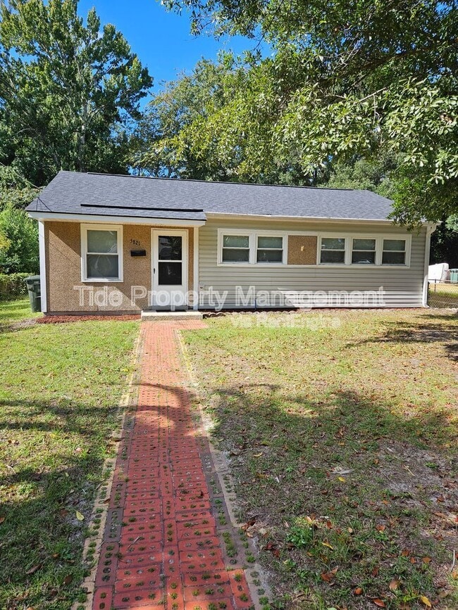 property at 5821 Robinhood Dr
