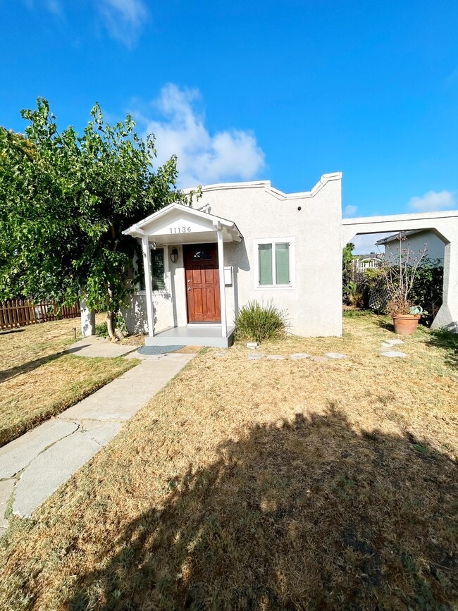 property at 11136 Redfern Ave