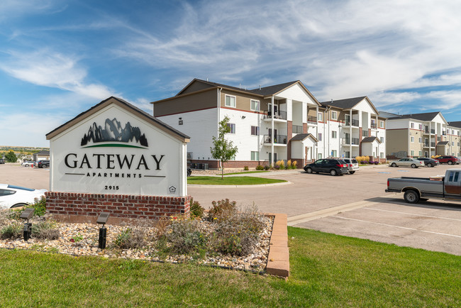 Gateway in Rapid City, SD - Foto de edificio - Building Photo