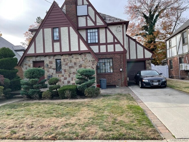 281 Kilburn Rd S in Garden City, NY - Building Photo - Building Photo