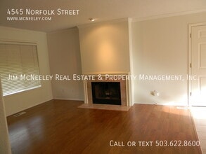 4545 Norfolk St in West Linn, OR - Building Photo - Building Photo