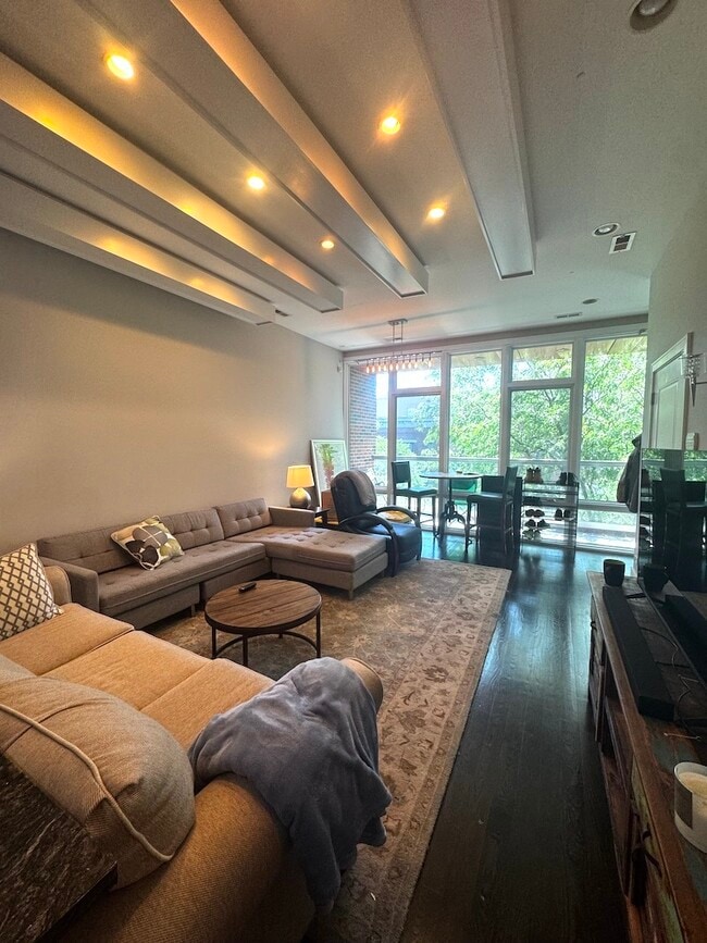 1722 W Belmont Ave in Chicago, IL - Building Photo - Building Photo