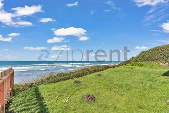 3549 NW Jetty Ave in Lincoln City, OR - Building Photo - Building Photo