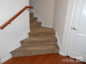 2605 Silverthorn Dr in Charlotte, NC - Building Photo - Building Photo