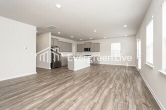 5591 Hydrangea St in Winston-Salem, NC - Building Photo - Building Photo