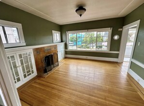 850 40th St, Unit 1 in Oakland, CA - Building Photo - Building Photo