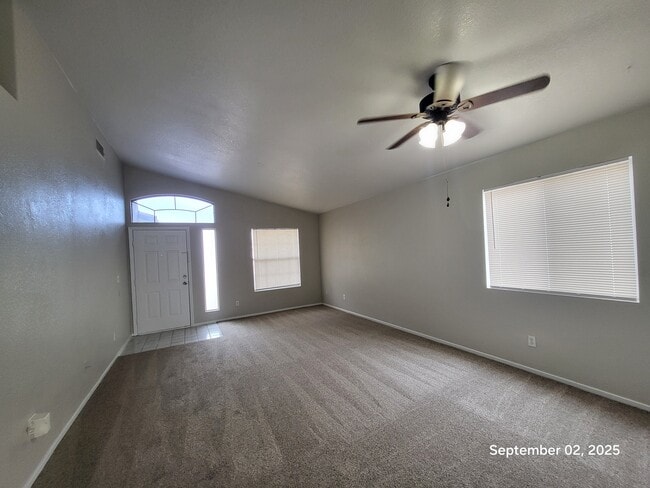 632 Pimlico Dr in Henderson, NV - Building Photo - Building Photo