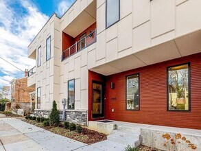 1325 Knowlton St in Cincinnati, OH - Building Photo - Building Photo