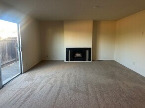 775-777 Blossom Hill Rd in San Jose, CA - Building Photo - Building Photo