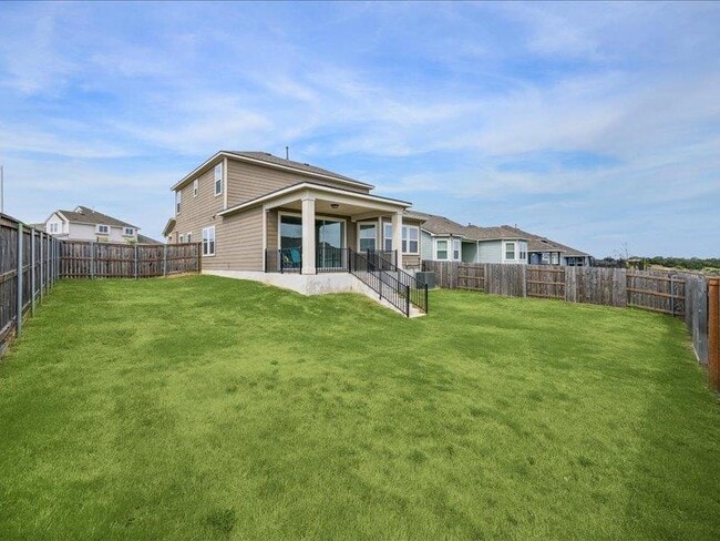 100 Peach Flt Ct in Liberty Hill, TX - Building Photo - Building Photo