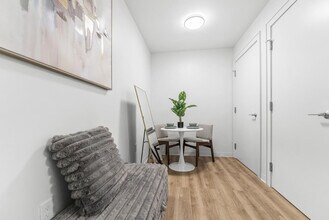 280 Western Ave in Boston, MA - Building Photo - Building Photo