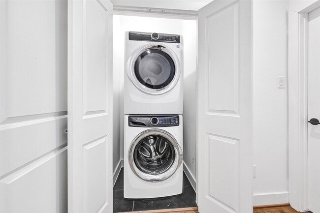 property at 4516 Curtin Park Ct