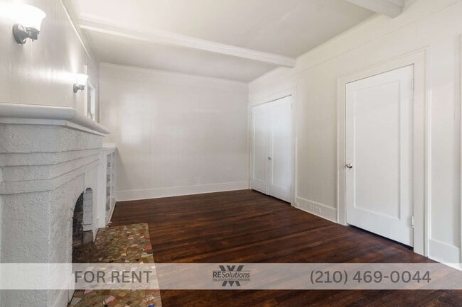 1618 W Kings Hwy in San Antonio, TX - Building Photo - Building Photo