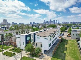 2319 Kirby St in Dallas, TX - Building Photo