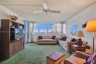 1400 S Ocean Dr, Unit 303 in Hollywood, FL - Building Photo - Building Photo