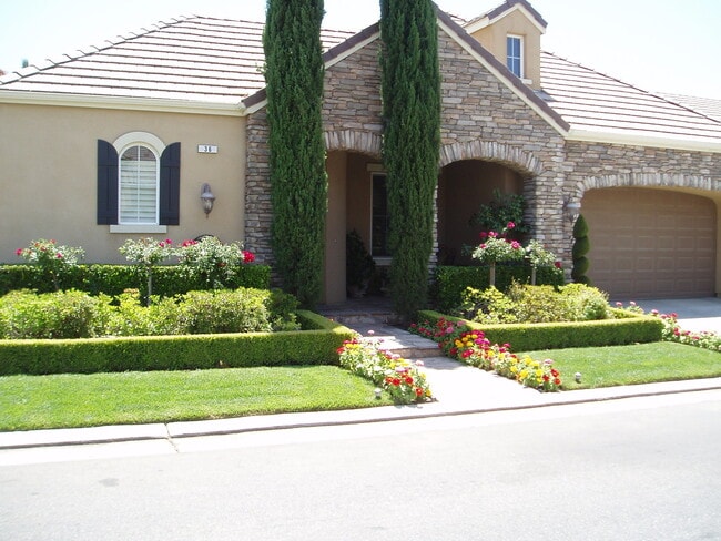 property at 36 W Prescott Ave