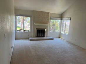 1413 Robin Ln in El Cajon, CA - Building Photo - Building Photo