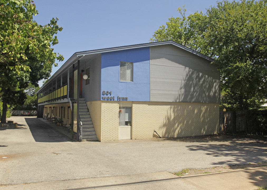 West Lynn in Austin, TX - Building Photo