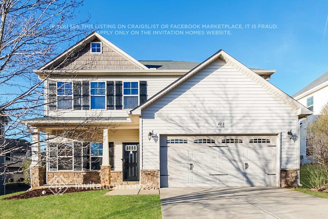 417 McCarthy Dr in Clayton, NC - Building Photo