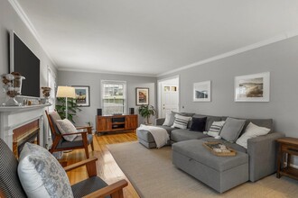 811 Hiawatha Dr in Madison, WI - Building Photo - Building Photo