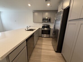 10771 Blake Gardens Ct in Las Vegas, NV - Building Photo - Building Photo