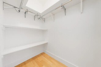 207 Central Pk N in New York, NY - Building Photo - Building Photo