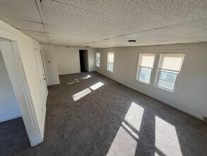 2122 Jones St in Sioux City, IA - Building Photo - Building Photo