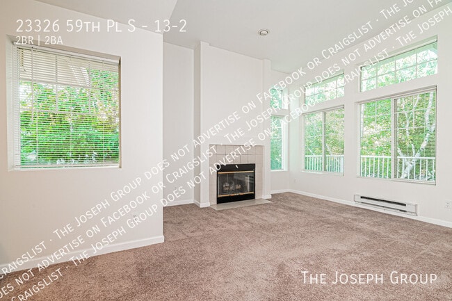 23326 59th Pl S in Kent, WA - Foto de edificio - Building Photo