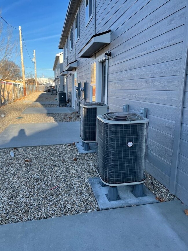 117 E Ravenna Ln in Nampa, ID - Building Photo - Building Photo