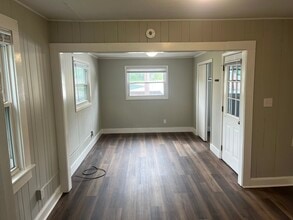 4 Farrwood Ave, Unit 8 in Asheville, NC - Building Photo - Building Photo