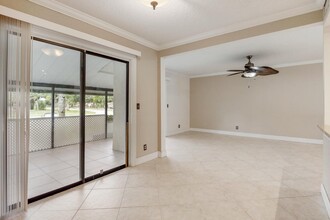 7200 NW 2nd Ave in Boca Raton, FL - Building Photo - Building Photo