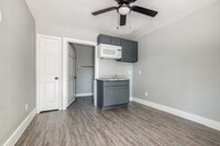 3714 Dabney St photo'