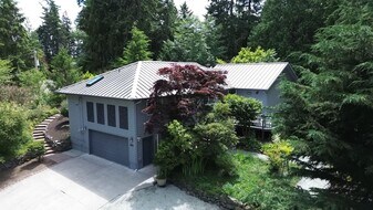 3656 Gamble St in Clinton, WA - Building Photo