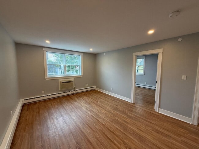 124 Sherman St, Unit 7