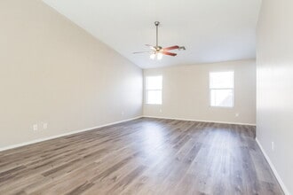 2322 S 65th Dr in Phoenix, AZ - Building Photo - Building Photo